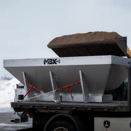 New 2026 BOSS VBS27410 MBX+ 4-Yard Salt Spreader