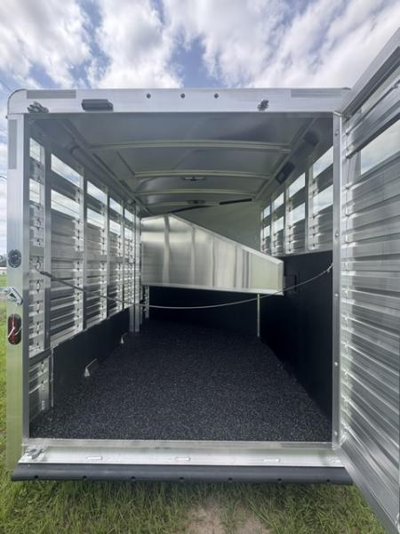 New 2026 Exiss Trailers Express 2H CX IN STOCK Horse Trailer