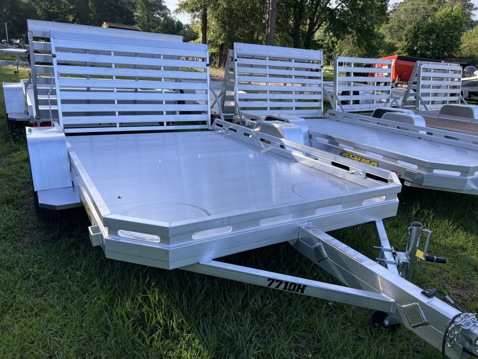 2027 Aluma 7710H photo 6