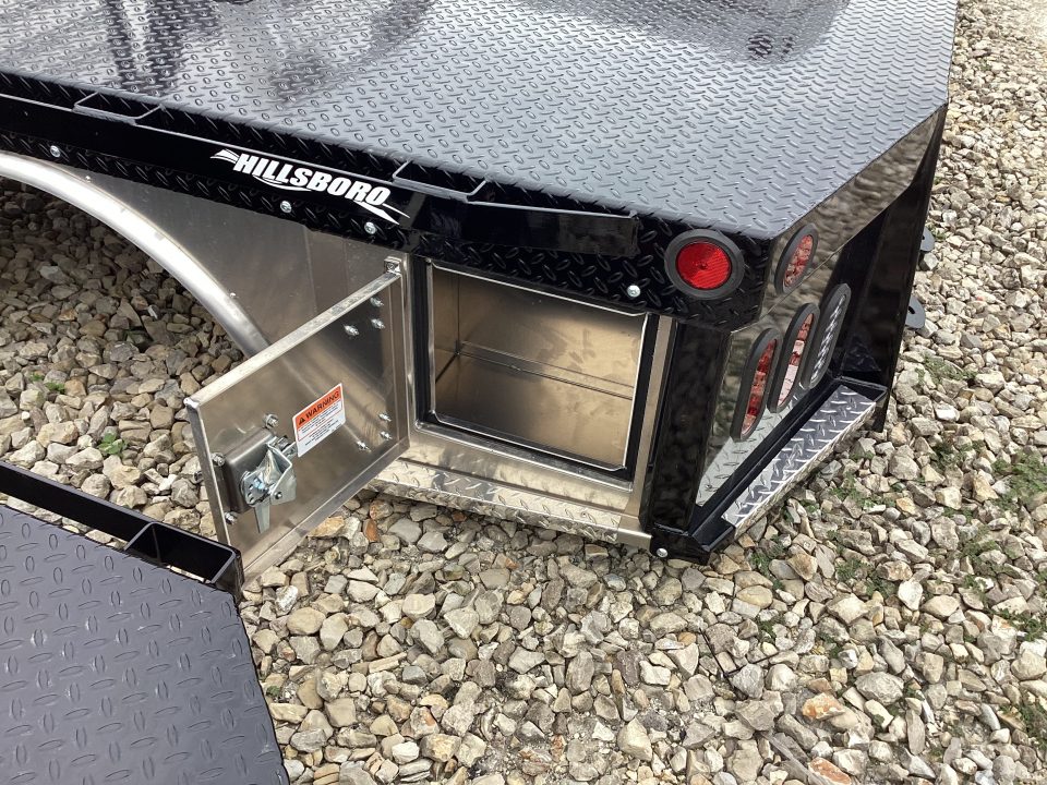 New 2027 Hillsboro STX 500 Fits Single Wheel, Longbed Trucks