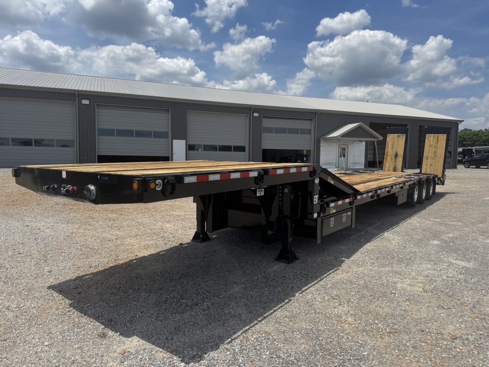 New 2026 Behnke 40 Ton Step Deck Trailer | 102" x 48'