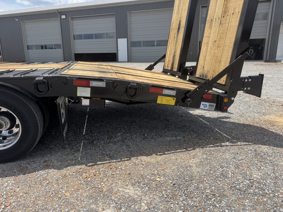 New 2026 Behnke 40 Ton Step Deck Trailer | 102" x 48'