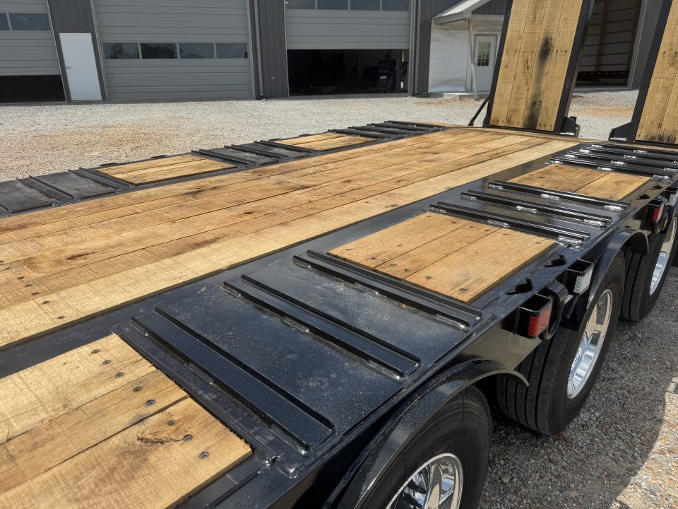 New 2026 Behnke 40 Ton Step Deck Trailer | 102" x 48'