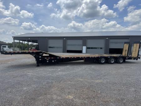 New 2026 Behnke 40 Ton Step Deck Trailer | 102" x 48'