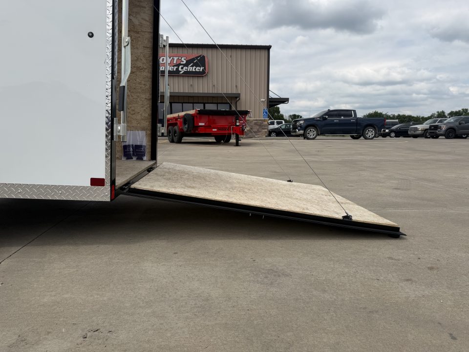 New 2026 Sharp Manufacturing 10 X 5 SA SEL Cargo / Enclosed Trailer