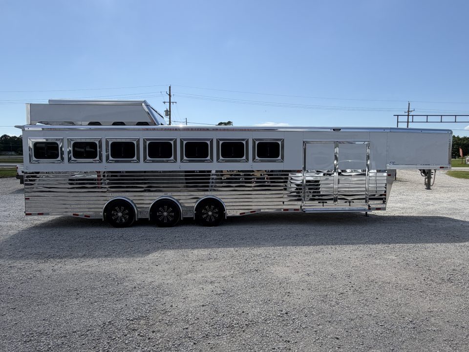 New 2027 Sundowner 7 Horse Gooseneck Horse Trailer