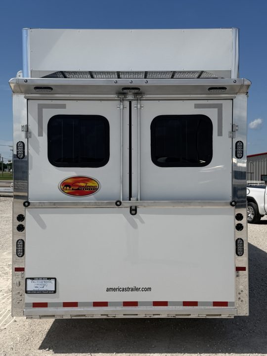 New 2027 Sundowner 7 Horse Gooseneck Horse Trailer