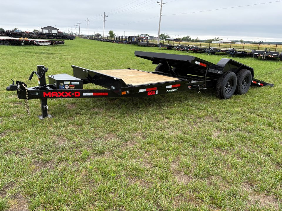 New 2026 MAXX-D 83x22 Tandem 14K Gravity Tilt Trailer W/ 6' Stationary Deck