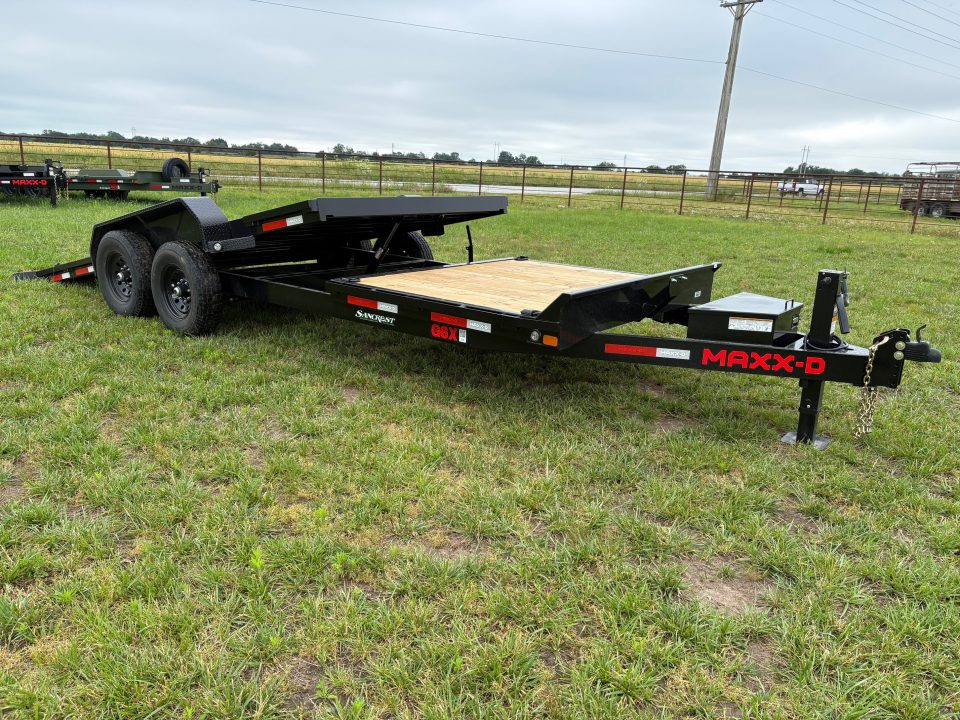 New 2026 MAXX-D 83x22 Tandem 14K Gravity Tilt Trailer W/ 6' Stationary Deck