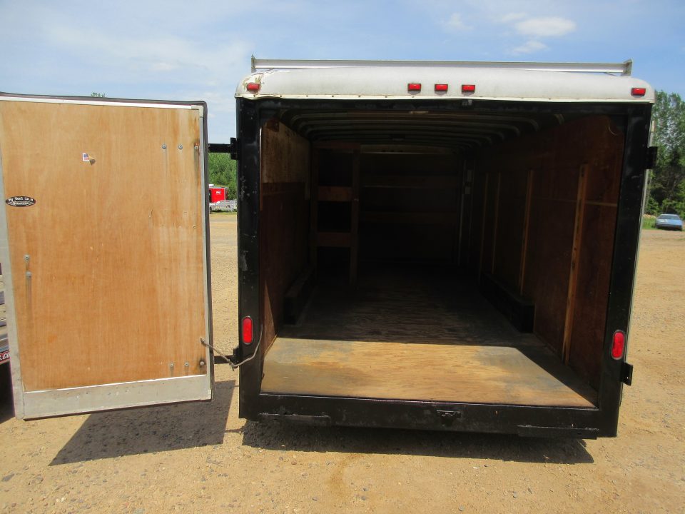 Used 2000 Wells Cargo 820 Cargo / Enclosed Trailer