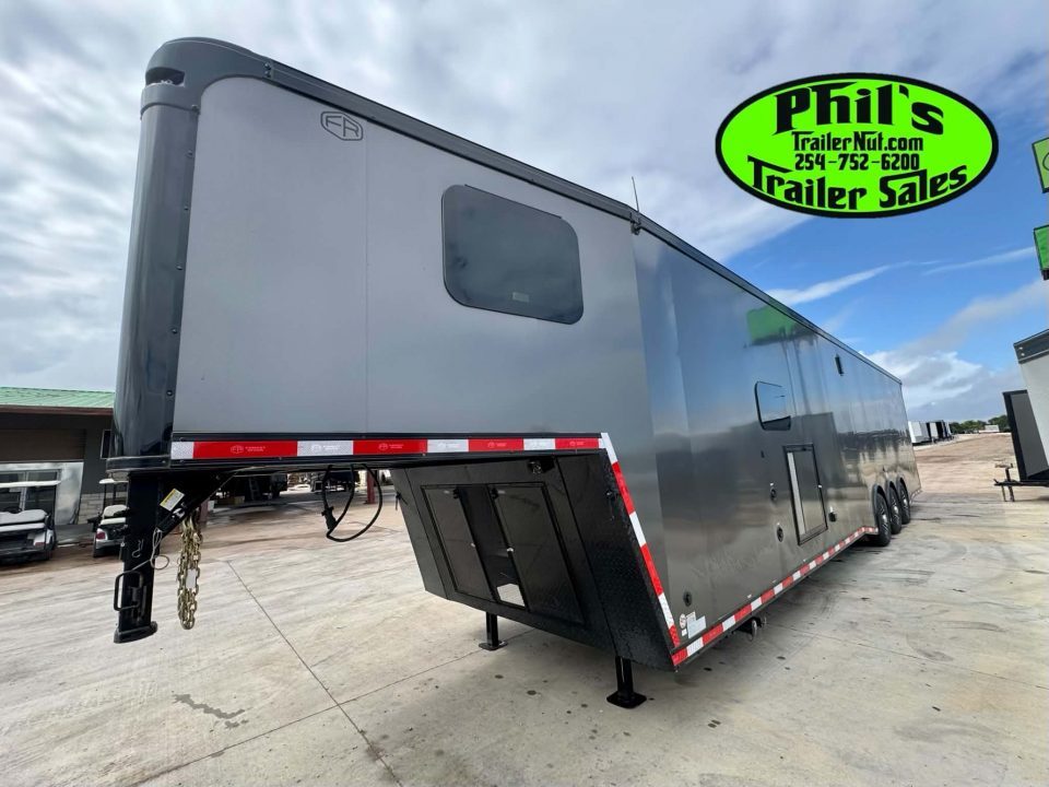 New Continental Cargo NEW 85X44 ENCLOSED CAR RACE TRAILER BATHROOM CAR HAULER CARGO Car / Racing Trailer