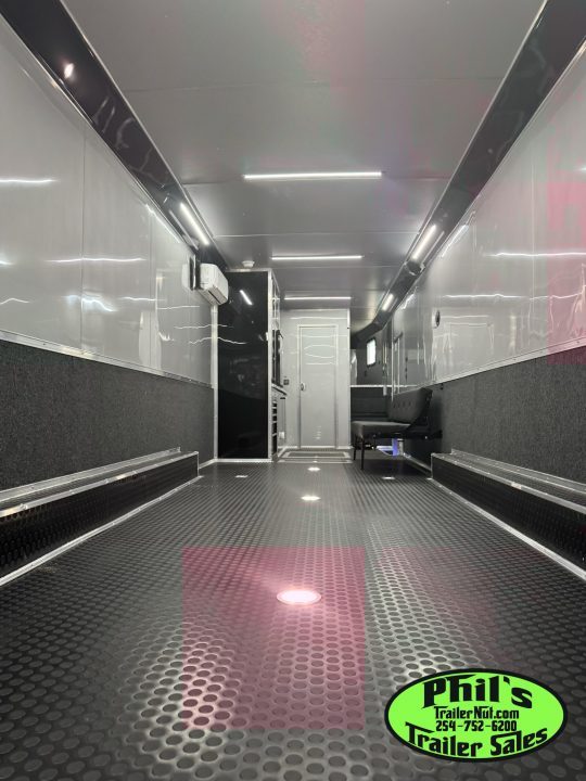 New Continental Cargo NEW 85X44 ENCLOSED CAR RACE TRAILER BATHROOM CAR HAULER CARGO Car / Racing Trailer