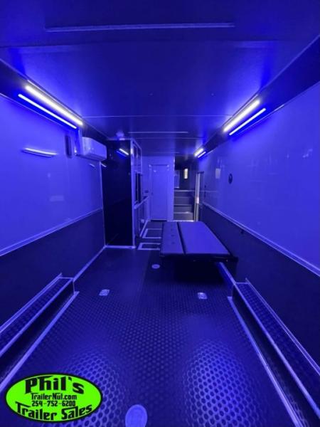 New Continental Cargo NEW 85X44 ENCLOSED CAR RACE TRAILER BATHROOM CAR HAULER CARGO Car / Racing Trailer