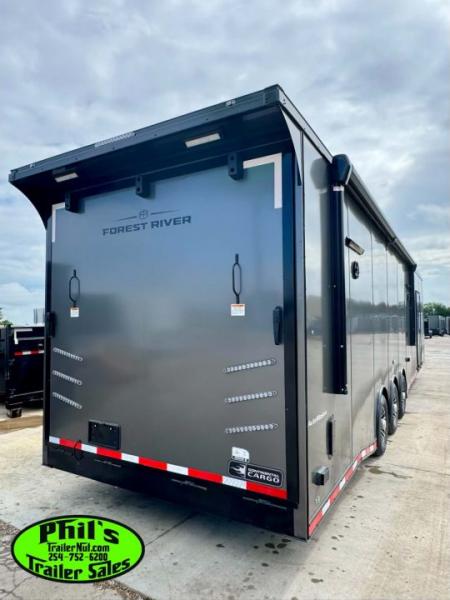 New Continental Cargo NEW 85X44 ENCLOSED CAR RACE TRAILER BATHROOM CAR HAULER CARGO Car / Racing Trailer