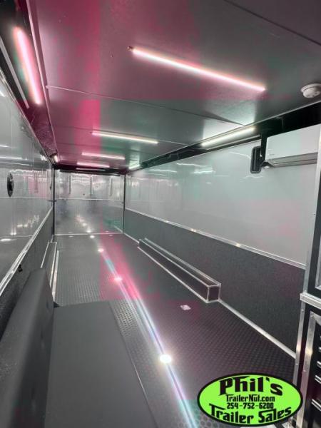 New Continental Cargo NEW 85X44 ENCLOSED CAR RACE TRAILER BATHROOM CAR HAULER CARGO Car / Racing Trailer