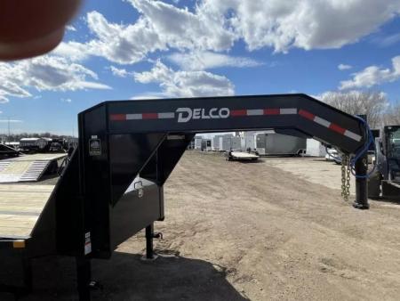 New 2026 Delco Gooseneck Deckover 32' 22,999#LB GVWR