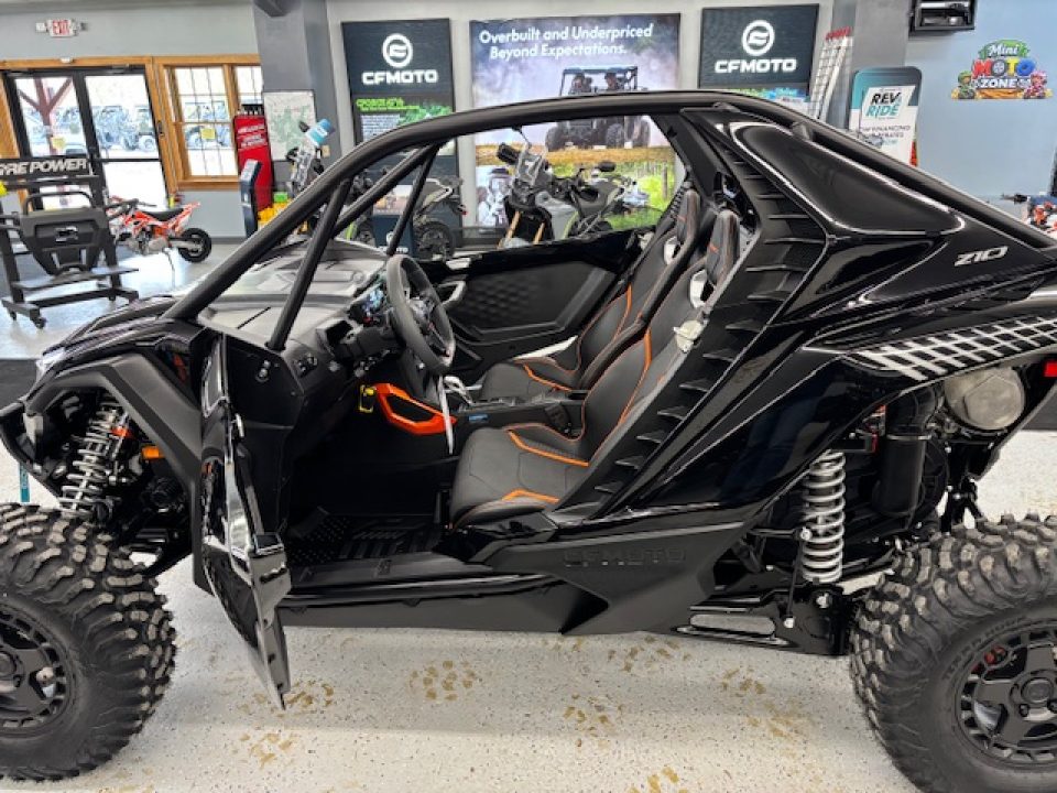 New 2026 CFMOTO Z10 Side by Side (Sport)