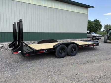 New 2026 20' Diamond C LPX207 Equipment Trailer