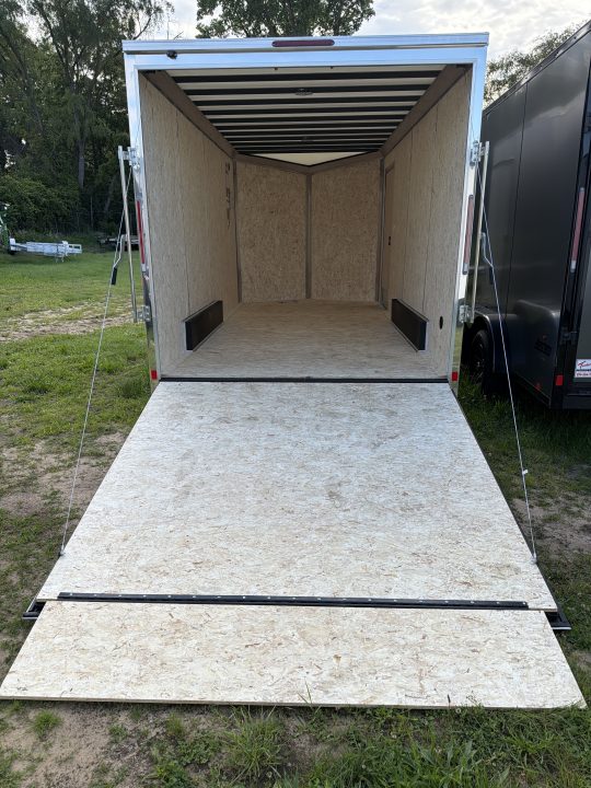 New 2026 Pace American 7.5 X 16 Journey SE Flat Top V-Nose 7K