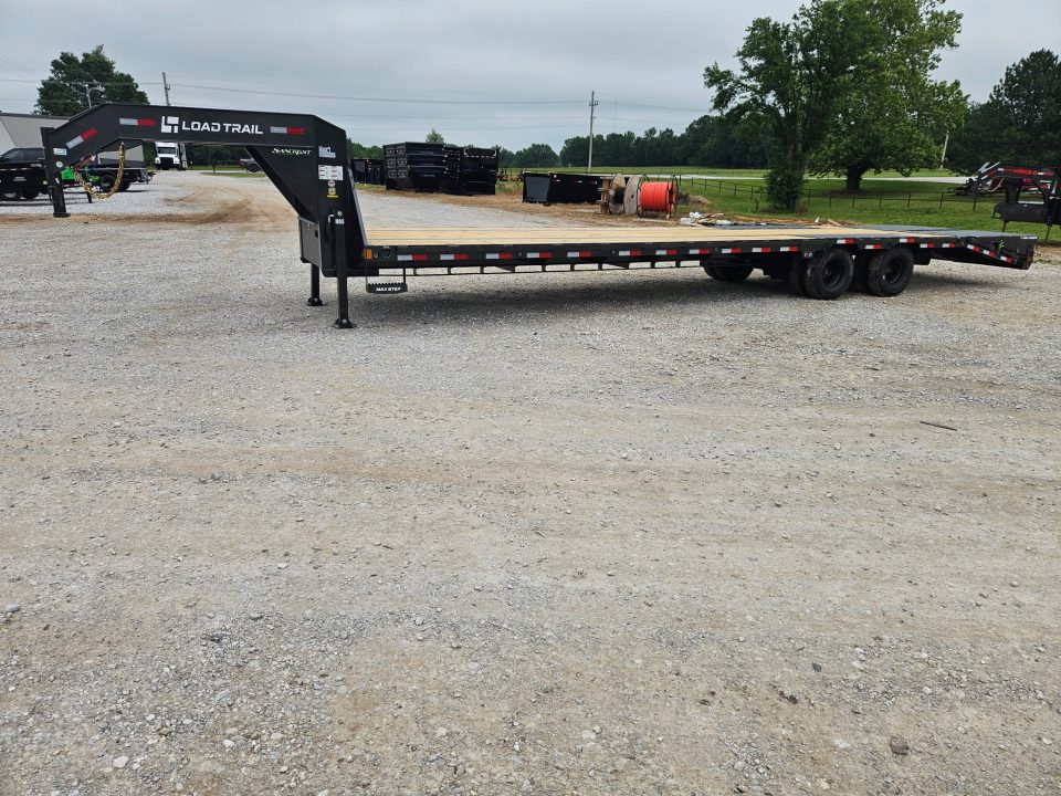 New 2026 Load Trail 102X36 TANDEM LO-PRO GOOSENECK W/10K AXLES 14PLY & HYDROJACKS
