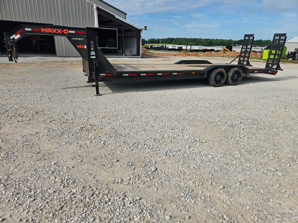 Used 2023 MAXX-D 102X26 TANDEM EQUIPMENT HAULER W/DRIVEROVER FENDERS 8K AXLES & STANDUP RAMPS