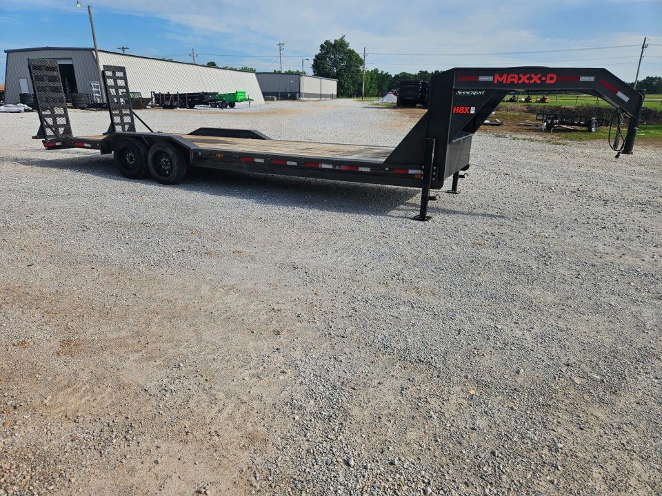Used 2023 MAXX-D 102X26 TANDEM EQUIPMENT HAULER W/DRIVEROVER FENDERS 8K AXLES & STANDUP RAMPS