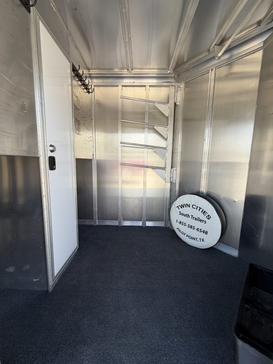 Used 2018 Featherlite 2 Horse Bumper Pull Horse Trailer