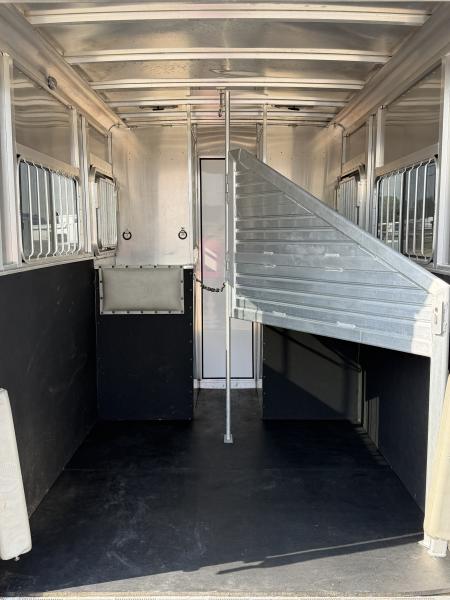 Used 2018 Featherlite 2 Horse Bumper Pull Horse Trailer