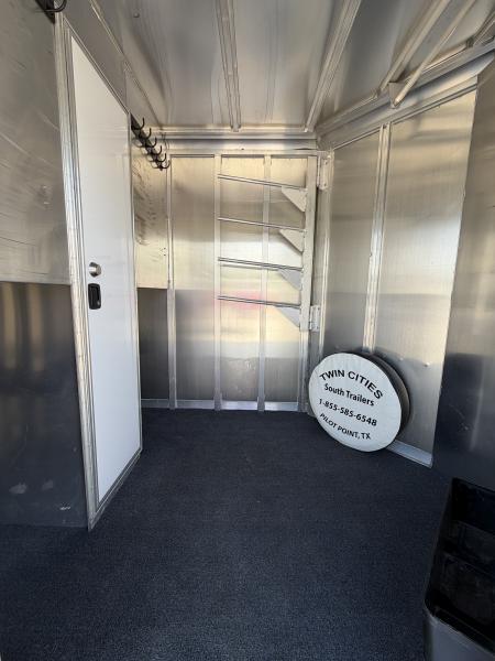 Used 2018 Featherlite 2 Horse Bumper Pull Horse Trailer