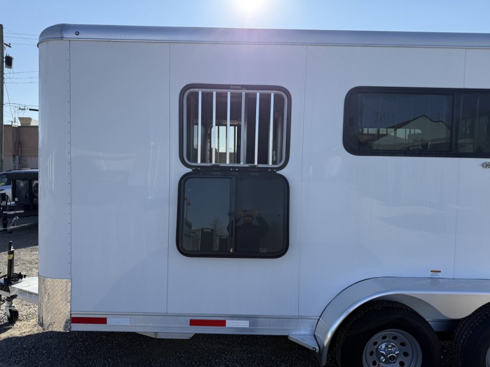 New 2027 Shadow 2 HORSE STRAIGHT LOAD w/ RAMP