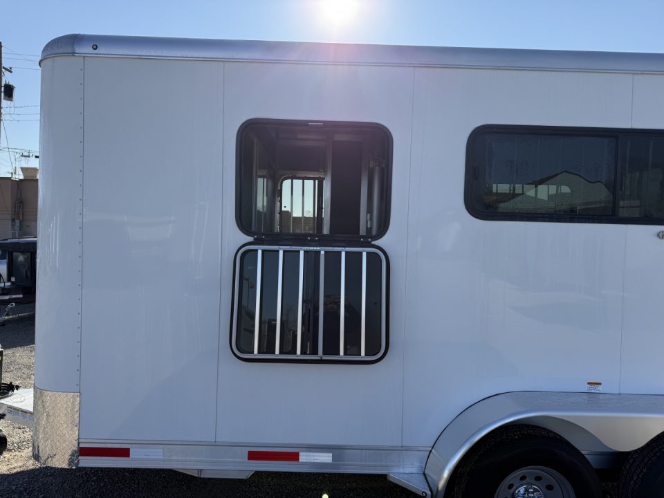 New 2027 Shadow 2 HORSE STRAIGHT LOAD w/ RAMP