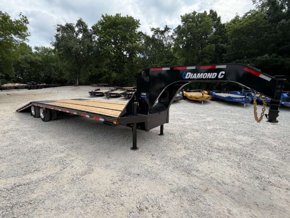 New 2026 Diamond C Trailers 40K FMAX216 12' Hydraulic Dovetail 32'X102" Pacesetter Edition Flatbed Trailer
