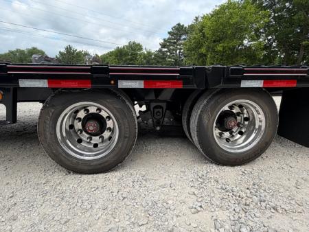 New 2026 Diamond C Trailers 40K FMAX216 12' Hydraulic Dovetail 32'X102" Pacesetter Edition Flatbed Trailer