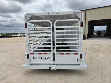 New 2027 East Texas Trailers 24' Gooseneck w/ Rubber Cleated Floors