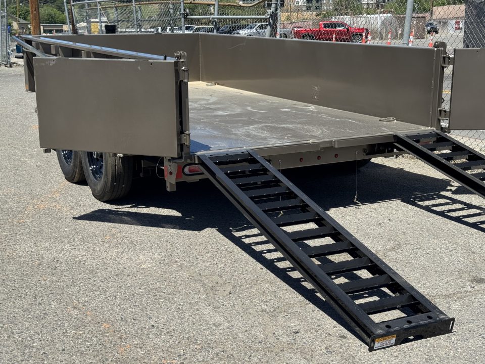 New 2026 Diamond C LPT 14' - 15.5K Telescopic Dump Trailer