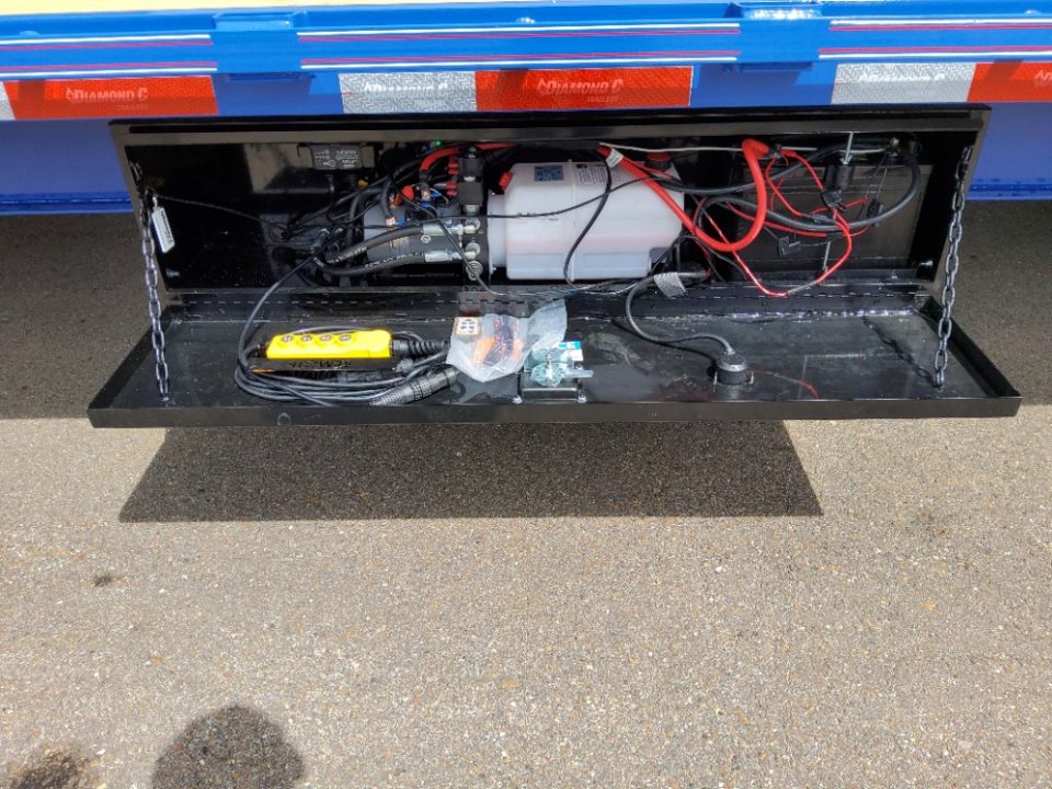 New 2026 Diamond C Trailers DET210-GN Tilt Trailer