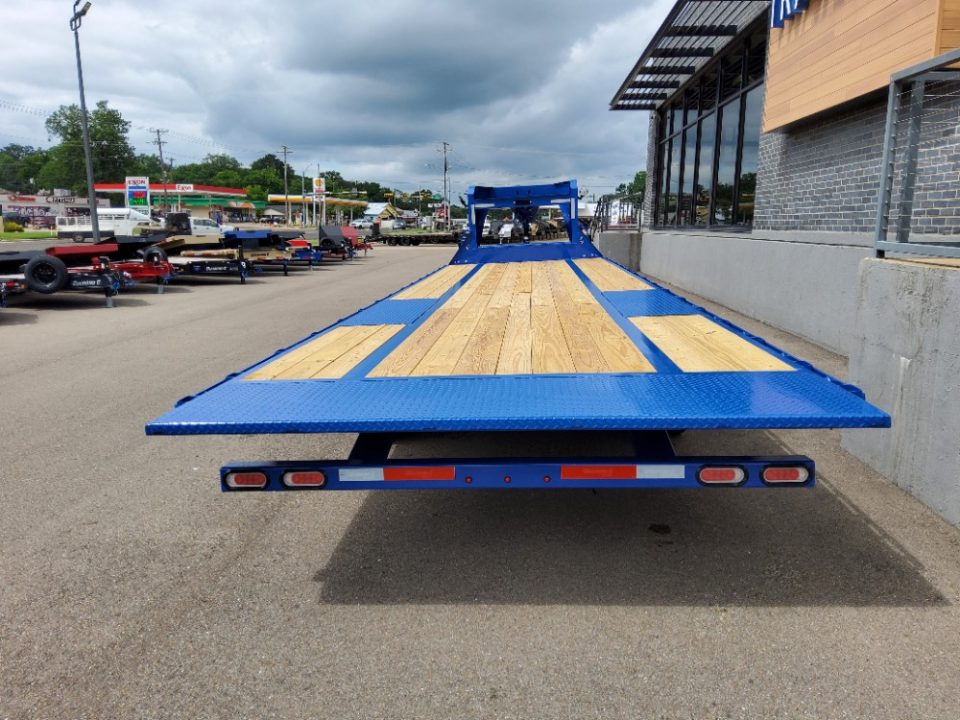 New 2026 Diamond C Trailers DET210-GN Tilt Trailer