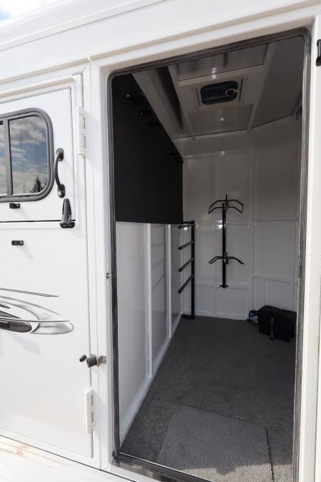 New 2027 Trails West Royale Plus 2H Str Ld