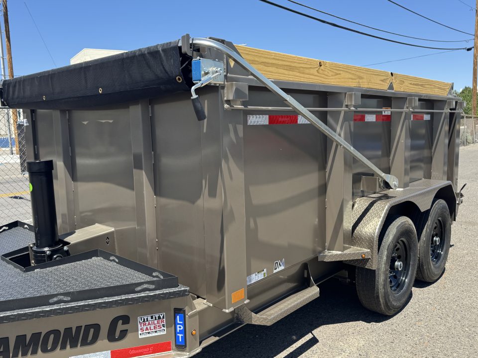 New 2026 Diamond C LPT 12' - 15.5K Telescopic Dump Trailer