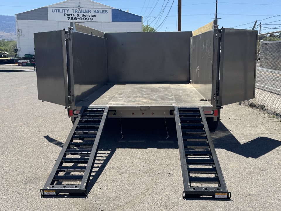 New 2026 Diamond C LPT 12' - 15.5K Telescopic Dump Trailer