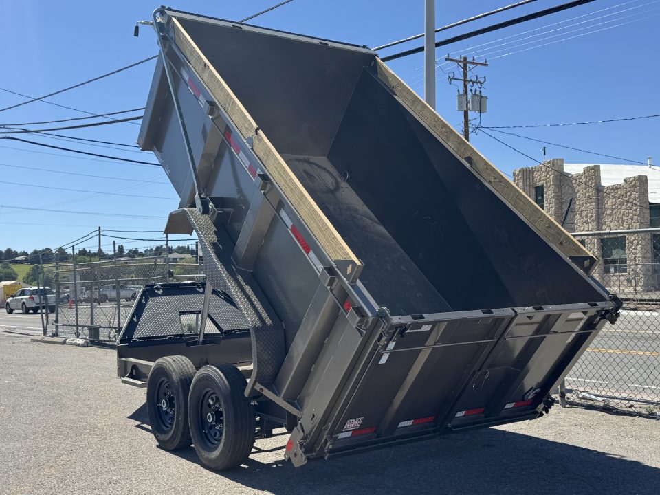 New 2026 Diamond C LPT 12' - 15.5K Telescopic Dump Trailer