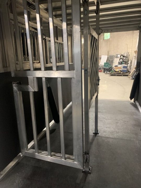 New 2026 Frontier Trailers 2+1 Horse Trailer