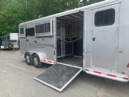 New 2026 Frontier Trailers 2+1 Horse Trailer