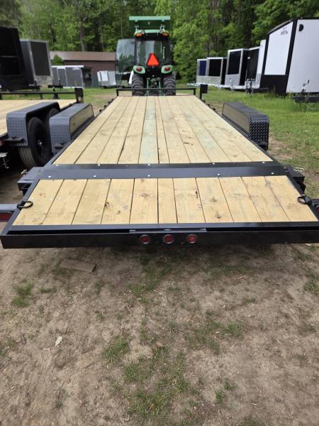 New 2027 Quality Steel and Aluminum 7x22 9990lb gvwr car hauler with removable fenders Utility Trailer