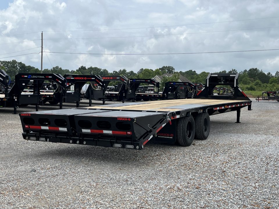 New 2027 MAXXD Gooseneck Flatbed Trailer | 102" x 32' 25.9K GVWR