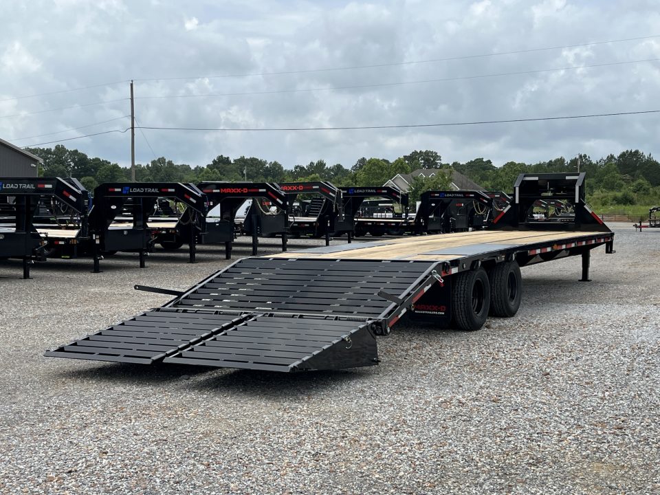 New 2027 MAXXD Gooseneck Flatbed Trailer | 102" x 32' 25.9K GVWR