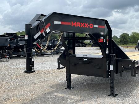 New 2027 MAXXD Gooseneck Flatbed Trailer | 102" x 32' 25.9K GVWR