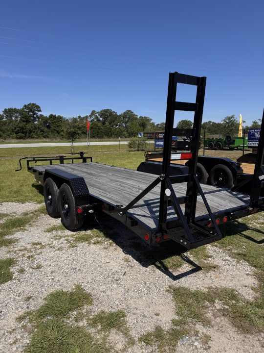New 2025 PJ Trailers CC202 - 20’ Equipment Trailer
