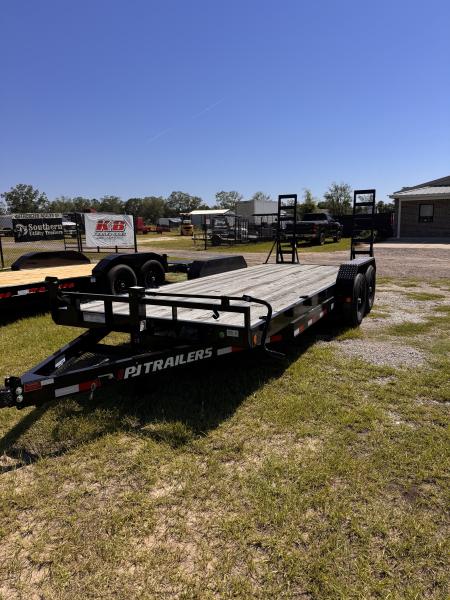 New 2025 PJ Trailers CC202 - 20’ Equipment Trailer