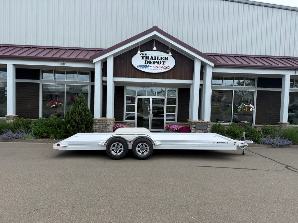 New FEATHERLITE 6’7″ X 20′ OPEN CAR HAULER 9.6K